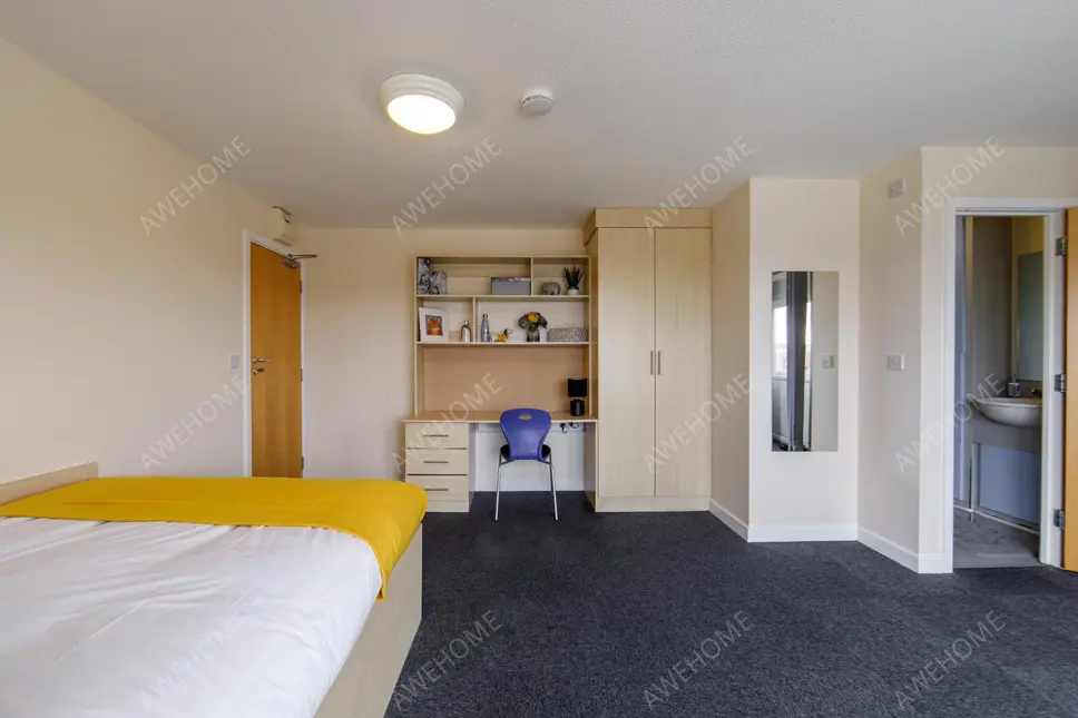 Lincoln RentalsBrayford Quay