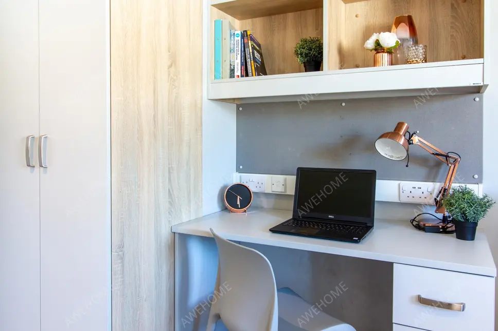 Exeter RentalsRenslade House