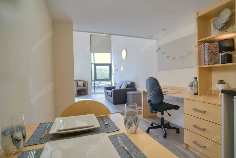 Lincoln RentalsBrayford Quay