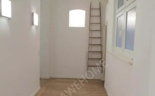 Berlin RentalsTempelhofer Ufer 10DE-01-099M