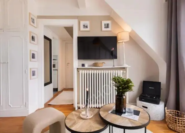 ParisHomestay Rentals[Homestay]studio in 16e   Trocadero Auteuil Passy