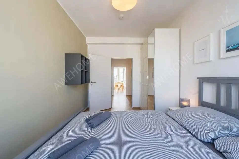 Berlin RentalsKomfor 3-Zimmer-Wohnung mit Aussicht direkt a