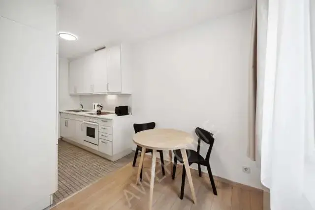 Frankfurt am Main RentalsKluberstrasse 6-10DE-04-070-030