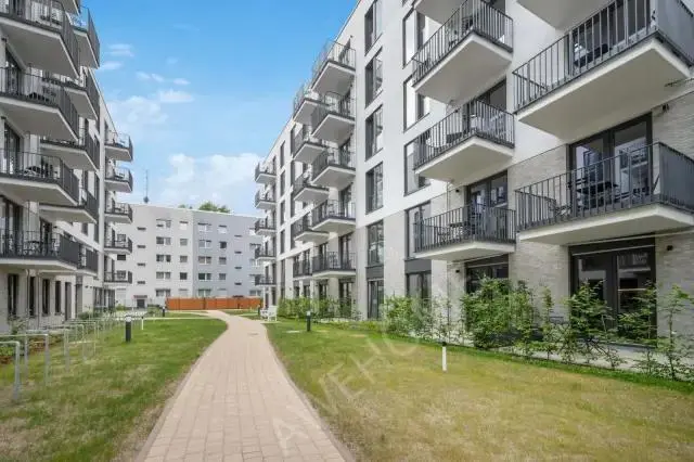 Berlin RentalsSchmidstrasse 2F-KDE-01-260-001