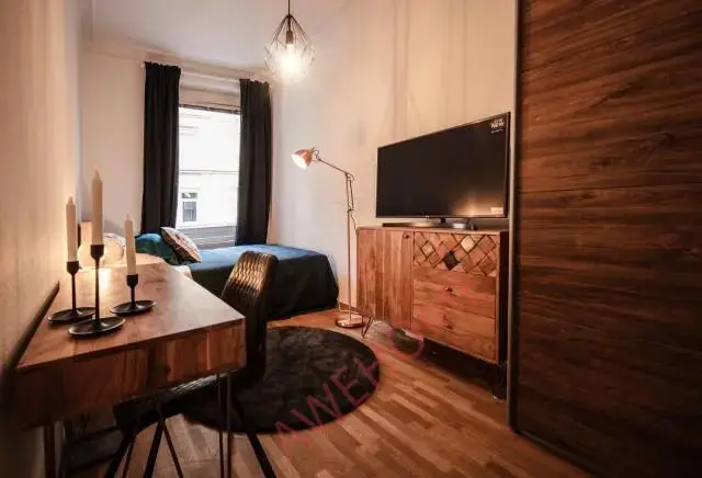 Stuttgart RentalsRoetestrasse 3DE-09-010-001HF