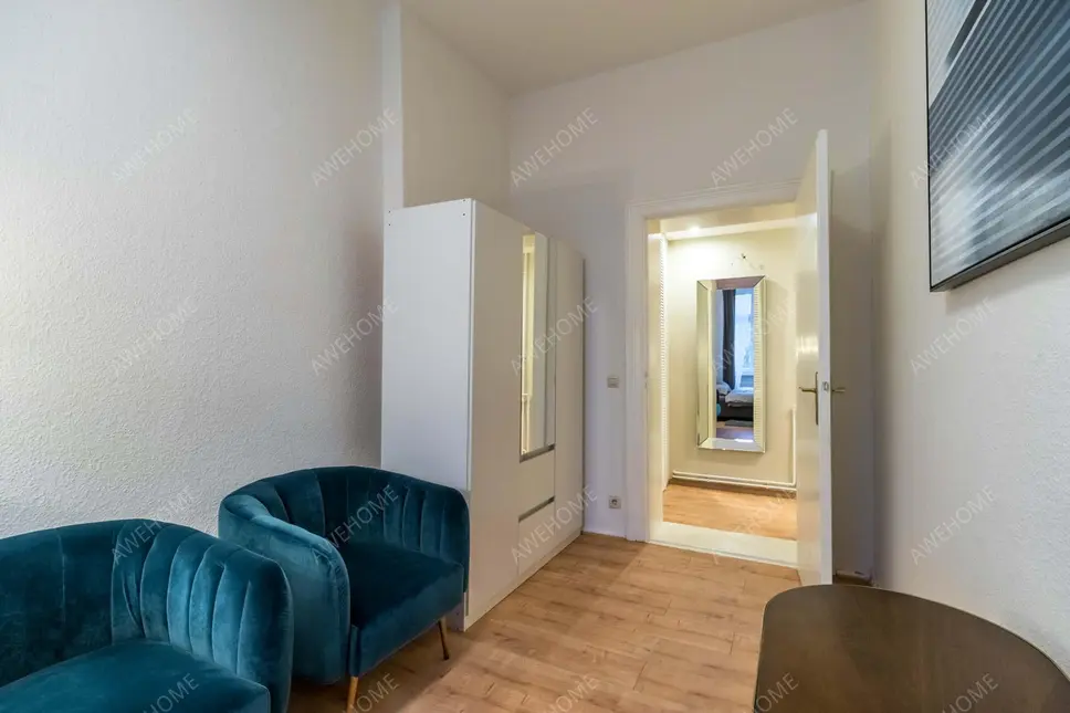 Berlin RentalsSchoenhauser Allee