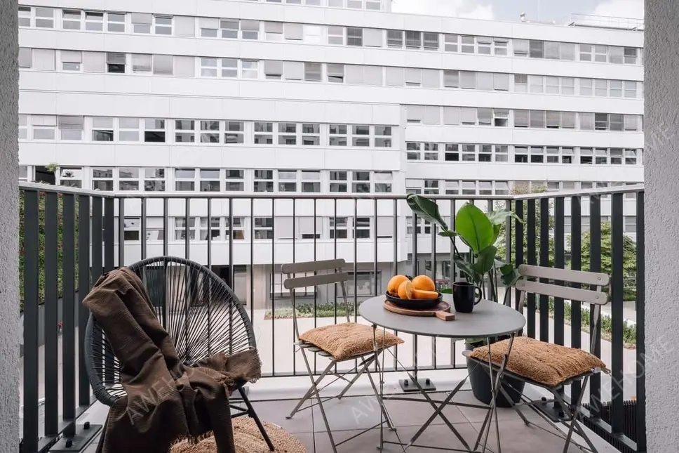 Berlin RentalsTshuapa - 1 bedroom in Tiergarten