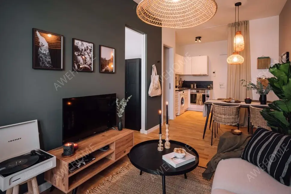 Berlin RentalsTshuapa - 1 bedroom in Tiergarten