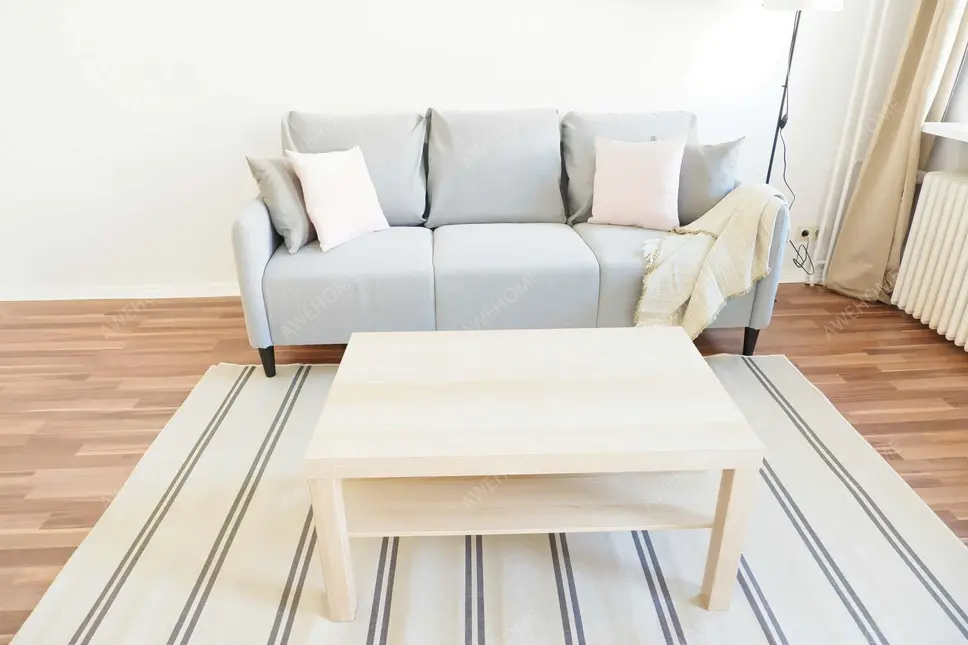 Berlin RentalsGuineastrasse