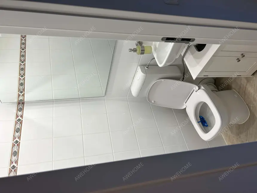 Frankfurt am Main RentalsApartment in Sigmund-Freud-Strasse  Frankfurt am M