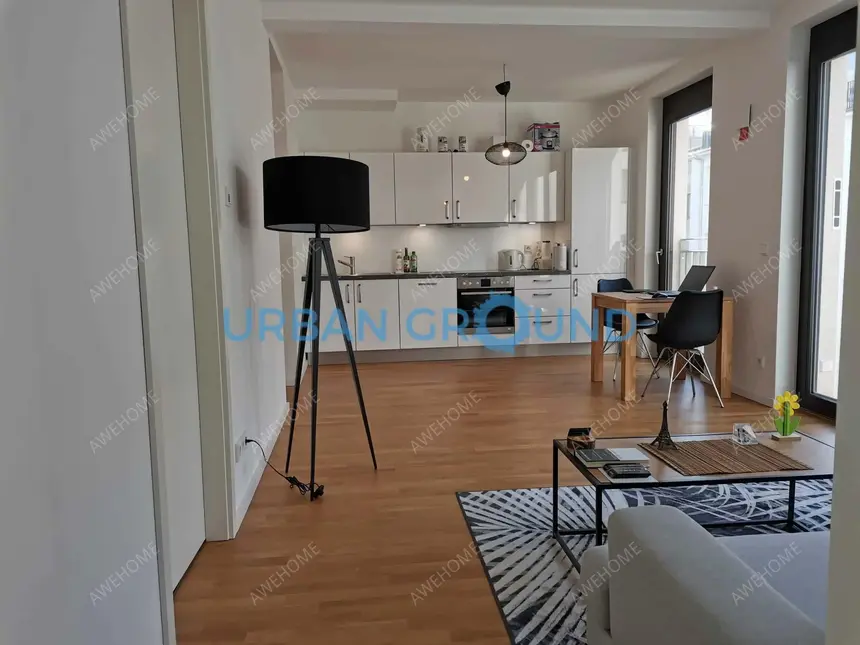 Berlin RentalsReduced Rent - Furnished 2 -room flat with balcony