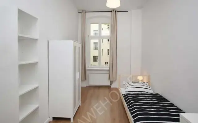 Berlin RentalsWarschauer Strasse 62DE-01-230M