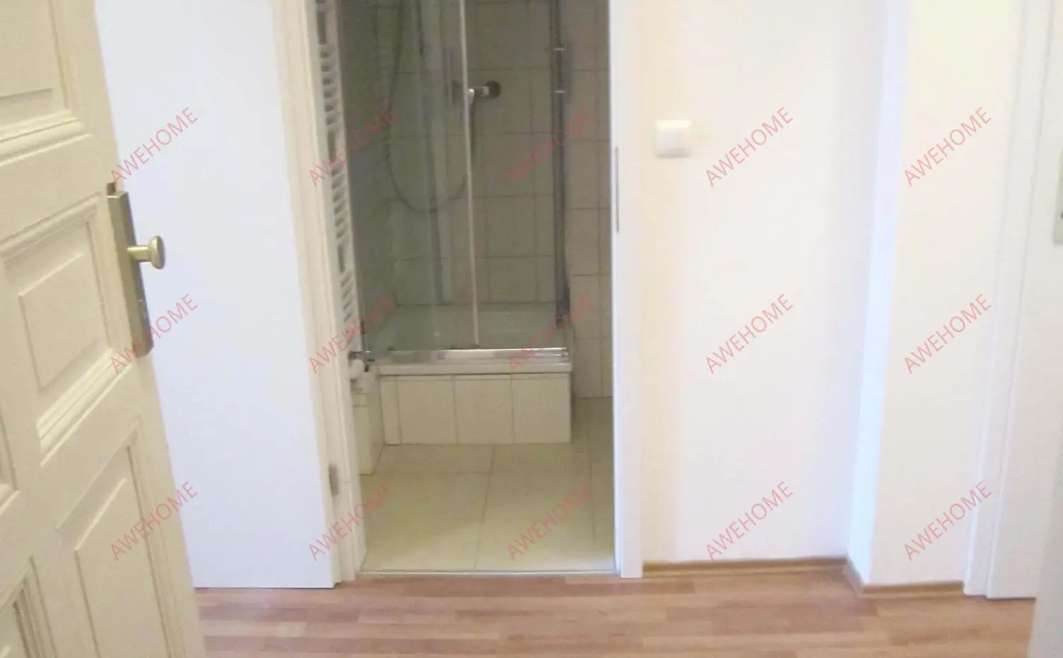 Berlin RentalsAdolfstrasse 24DE-01-134M