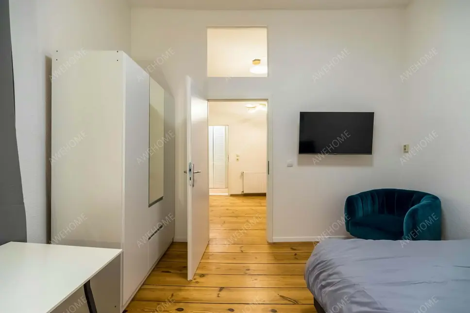 Berlin RentalsSchoenhauser Allee