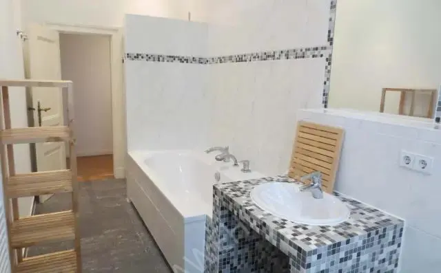 Berlin RentalsTempelhofer Ufer 10DE-01-099M