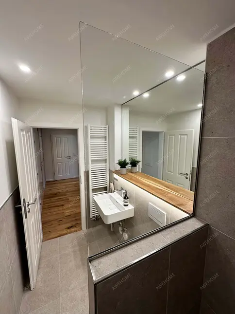 München RentalsFully furnished exclusive 2.5-room apartment in a