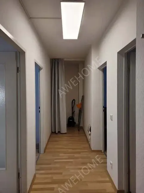 Berlin RentalsModerne 3-Zimmer-Wohnung mit grossem Balkon