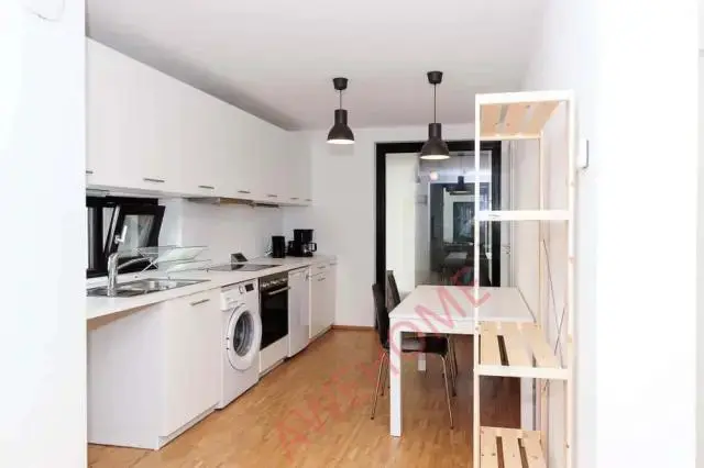 Hamburg RentalsSchellerdamm 3DE-03-036M