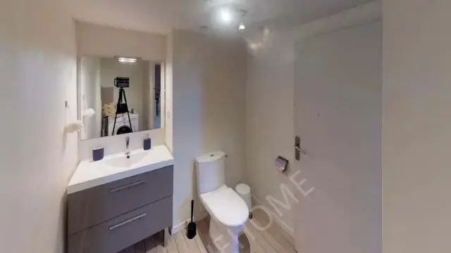 MontpellierWeekly Rental  Rentals[Weekly Rental ]Chambre dans le 33 cours Gambetta