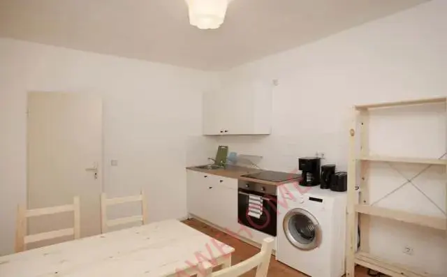 Berlin RentalsLiebenwalder Strasse 14DE-01-224M