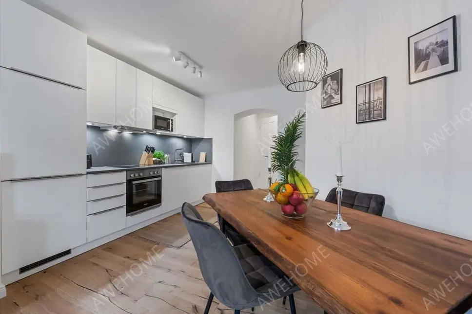 Berlinshort-term accommodation Rentals[short-term accommodation]Modernes  haeusliches Loft (Kreuzberg)