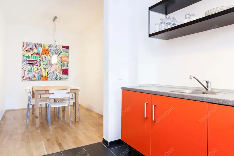 Berlin RentalsStylish  spacious apartment near the river