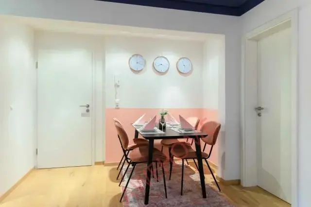 Stuttgart RentalsReinsburgstrasse 167DE-09-008-002HF