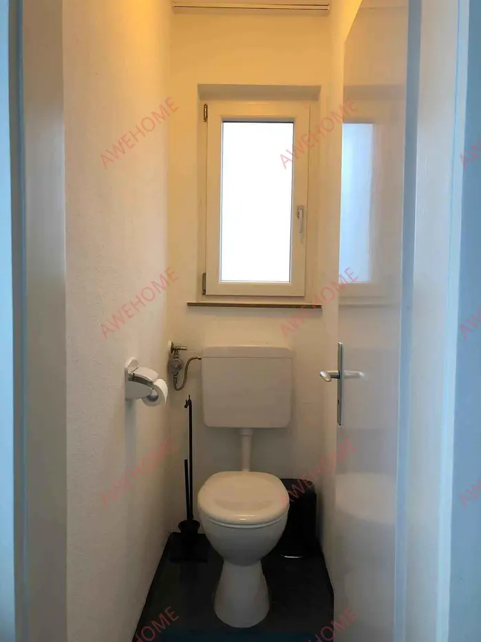 Stuttgart RentalsWangener Strasse 27DE-09-018-005HF