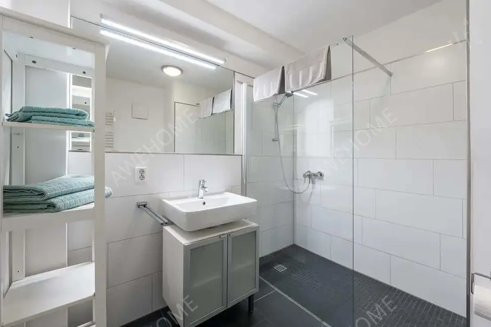 Berlin RentalsExklusive 3-Zimmer-Wohnung unweit des Bergmannkiez