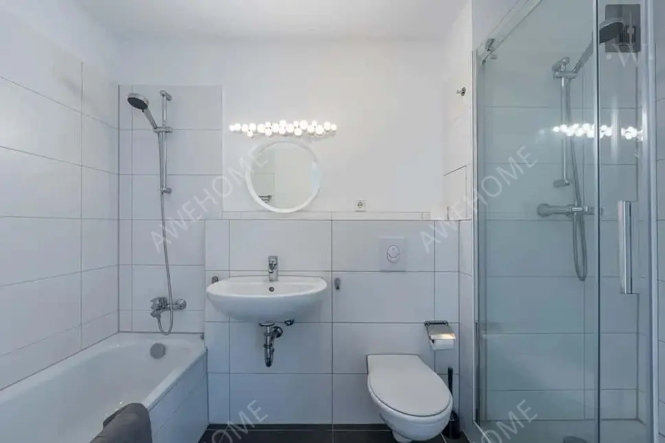 Berlin RentalsKomfor 3-Zimmer-Wohnung mit Aussicht direkt a