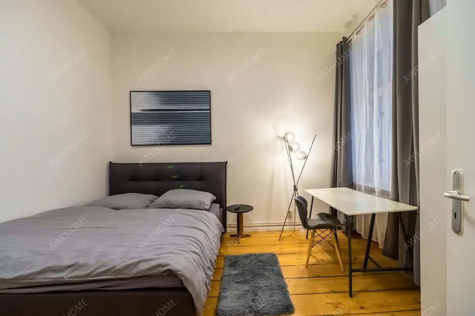 Berlin RentalsSchoenhauser Allee