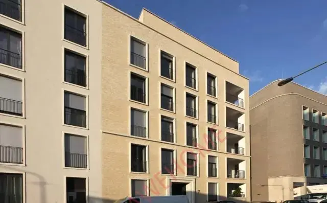 Frankfurt am Main RentalsWeisbachstrasse 7DE-04-004M