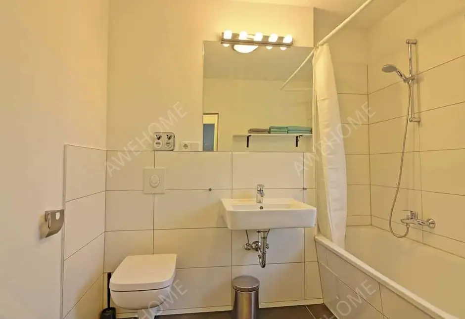 Berlin RentalsEinziehen und wohlfuhlen: Lichtdurchflutete 3-Zimm