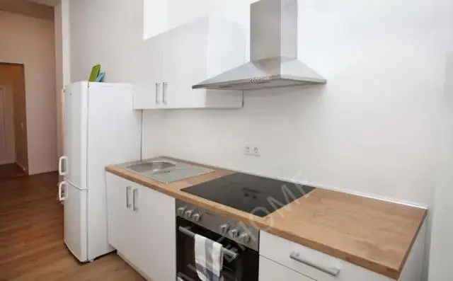 Berlin RentalsWarschauer Strasse 62DE-01-230M