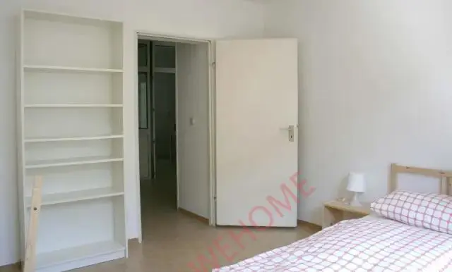 Berlin RentalsStromstrasse 36DE-01-094M