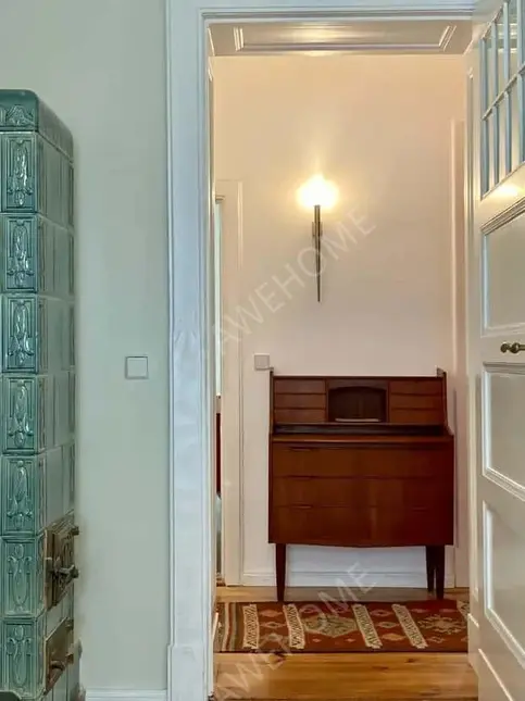 Berlin RentalsElegant  cozy  fully furnished south-facing apartm
