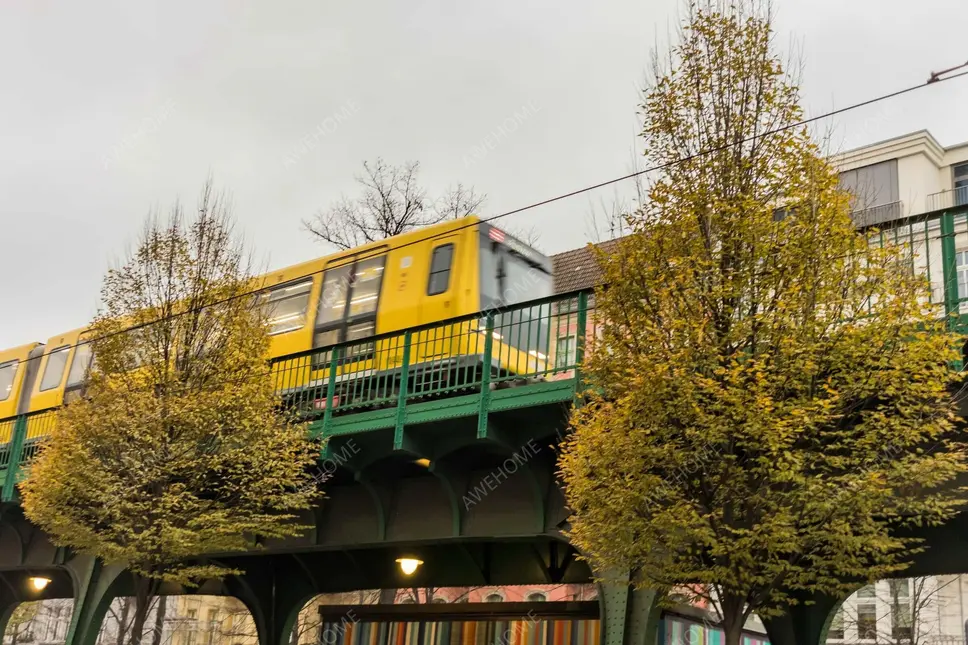 Berlin RentalsSchoenhauser Allee