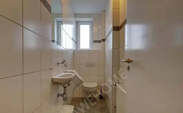 斯图加特租房Koenig-Karl-Strasse 84DE-09-007M