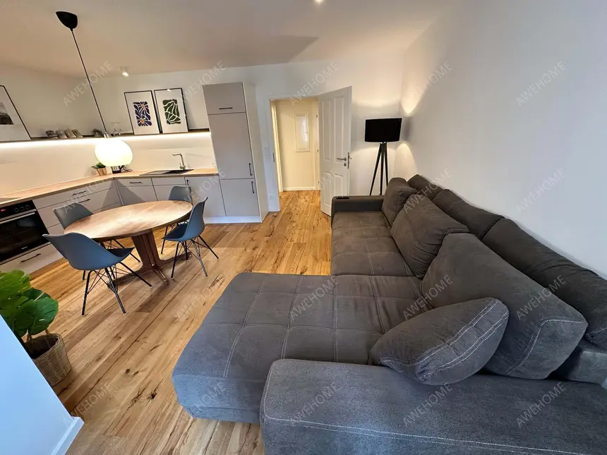 München RentalsFully furnished exclusive 2.5-room apartment in a