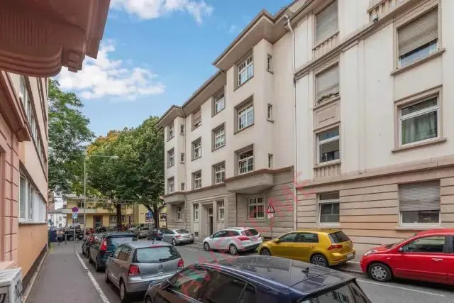 Frankfurt am Main RentalsRohmerstrasse 8DE-04-037-001HF