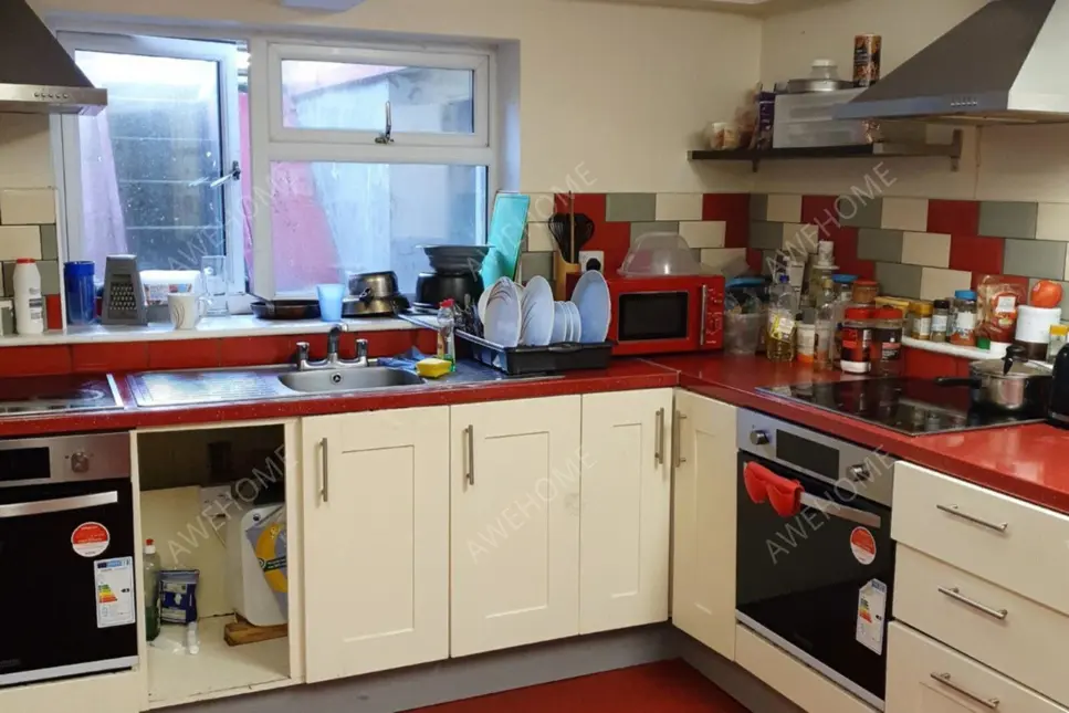 Dublinshort-term accommodation Rentals[short-term accommodation]Single bed in cozy twin room in Phibsborough