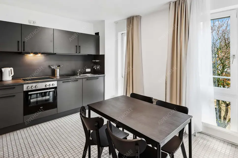 Frankfurt am Main RentalsKluberstrasse 6-10DE-04-070-023