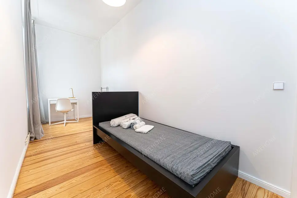 Berlin RentalsWUeHLISCHSTR. 29-  VH  4. OG links (Gigacube)