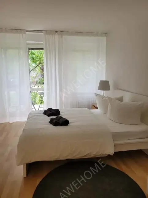 Berlin RentalsModerne 3-Zimmer-Wohnung mit grossem Balkon