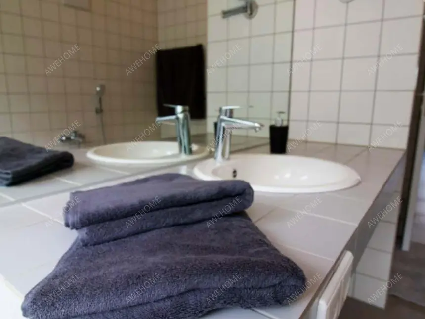 Düsseldorf RentalsBruckenstrasse