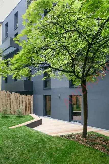 Berlin RentalsStromstrasse 36DE-01-008Q