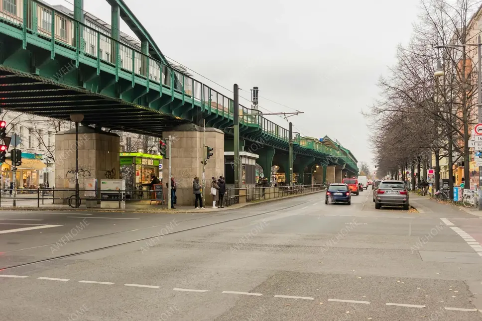 Berlin RentalsSchoenhauser Allee