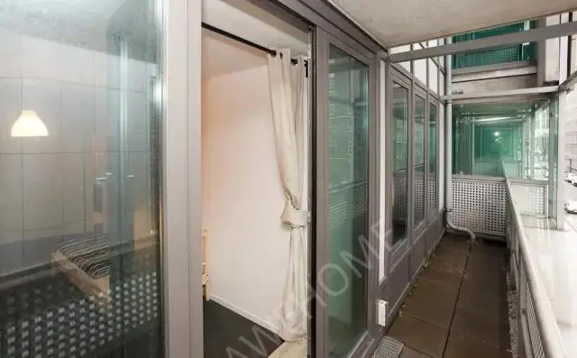 Frankfurt am Main RentalsWeserstrasse 40DE-04-012M