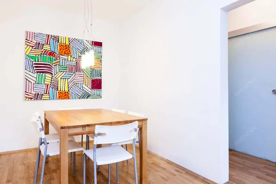 Berlin RentalsStylish  spacious apartment near the river