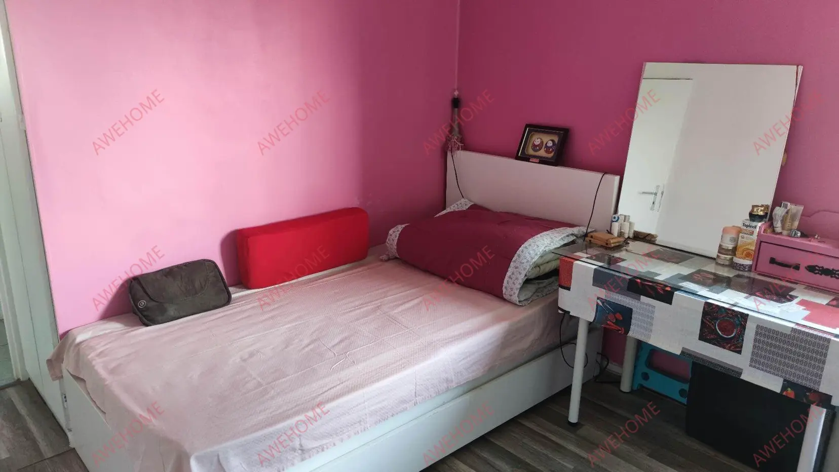 fresnesShort term Apartment Rentals[Short term Apartment]Fresnes 94区-13平-F1-独立房间合租-有家具